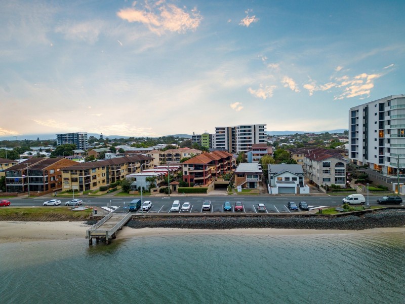 10/274 Marine Parade, Labrador QLD 4215