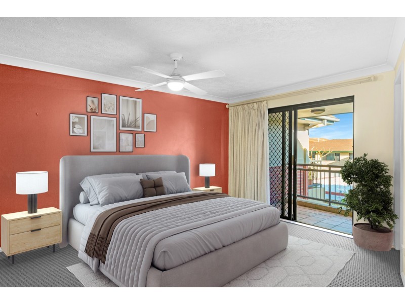 10/274 Marine Parade, Labrador QLD 4215