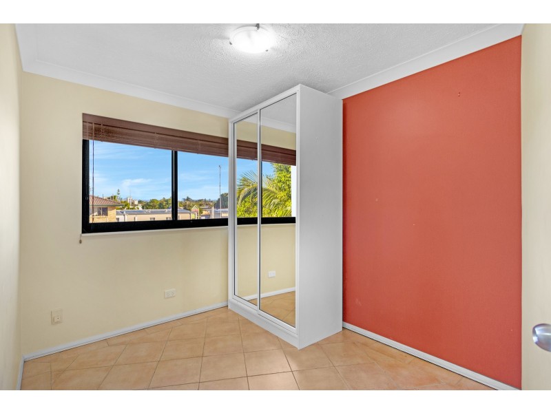 10/274 Marine Parade, Labrador QLD 4215