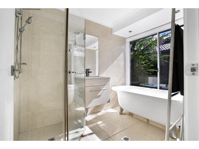 15 Riverlea Waters Drive, Nerang QLD 4211