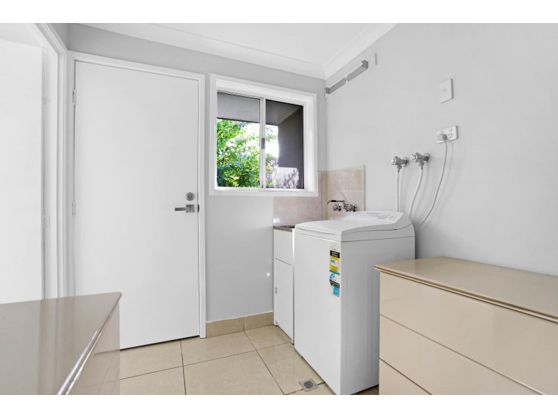 15 Riverlea Waters Drive, Nerang QLD 4211