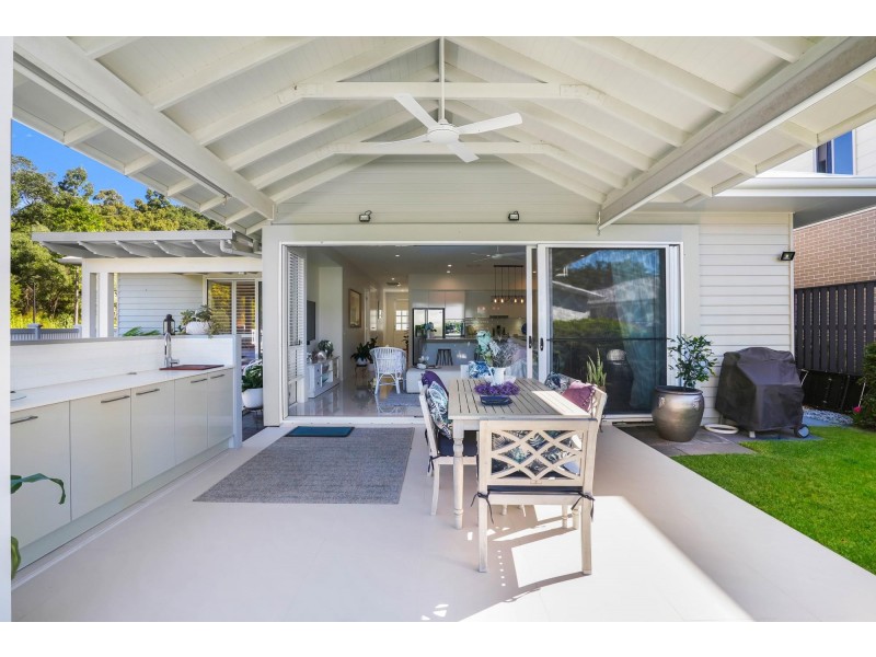 3 Eden Circuit, Reedy Creek QLD 4227
