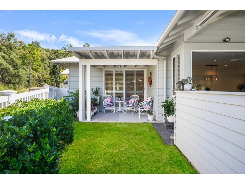 3 Eden Circuit, Reedy Creek QLD 4227