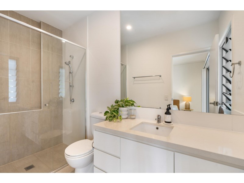 9 Brooklyn Crescent, Robina QLD 4226