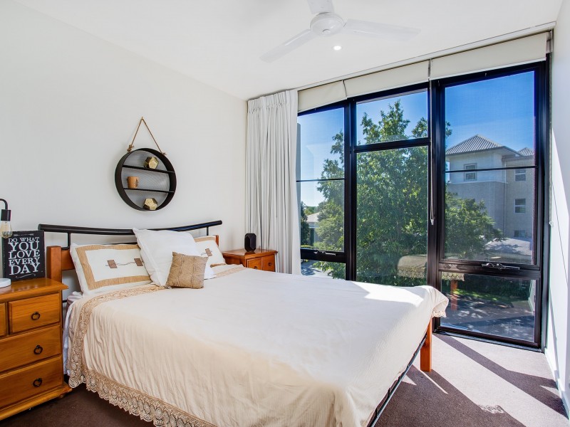 892 Medinah Avenue, Robina QLD 4226