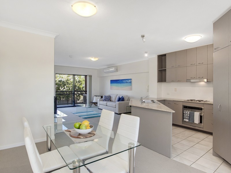 33/2-10 Geraldton Drive, Varsity Lakes QLD 4227