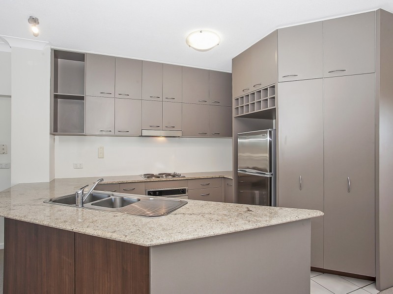 33/2-10 Geraldton Drive, Varsity Lakes QLD 4227