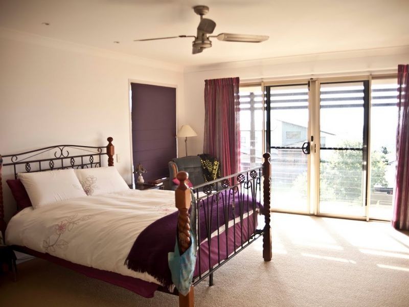4 Chevron Rise, Highland Park QLD 4211