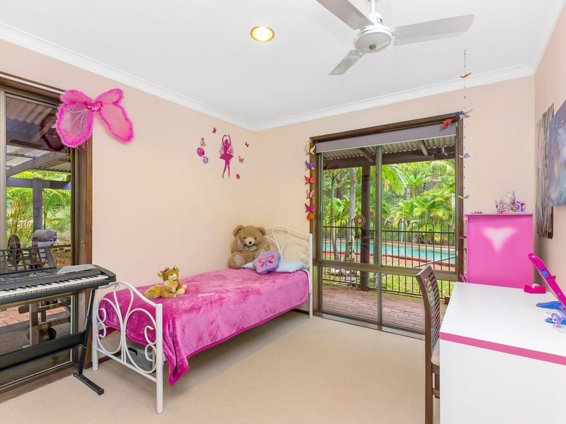 7 Walcoy Place, Worongary QLD 4213