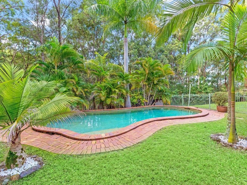 7 Walcoy Place, Worongary QLD 4213