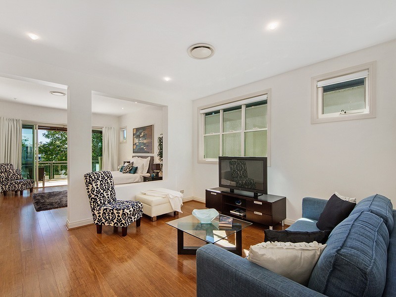 705 Glades Drive, Robina QLD 4226