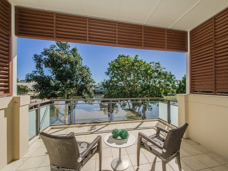 705 Glades Drive, Robina QLD 4226