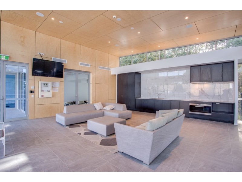 1203/397 Christine Avenue, Varsity Lakes QLD 4227