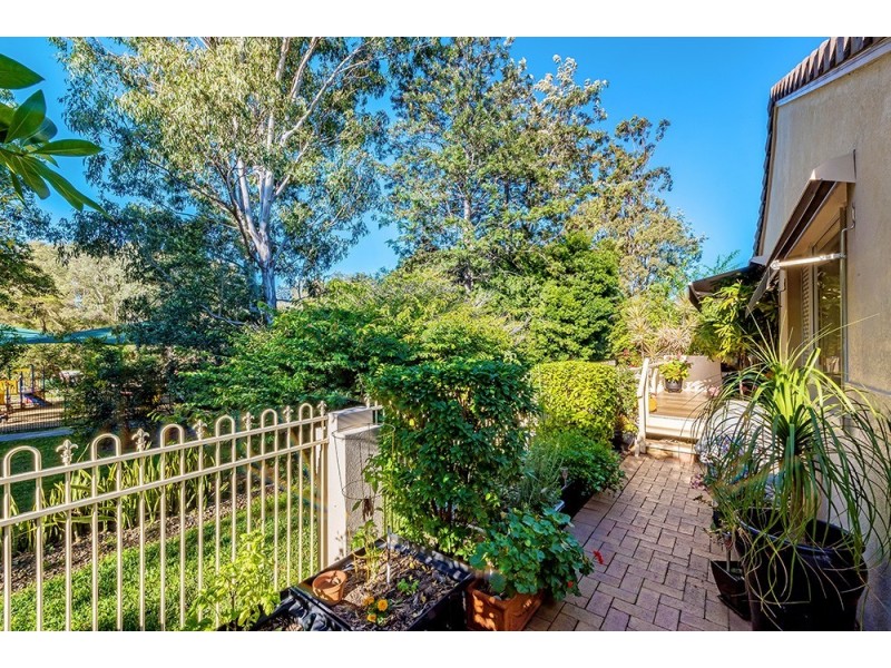 14 Novar Court, Robina QLD 4226