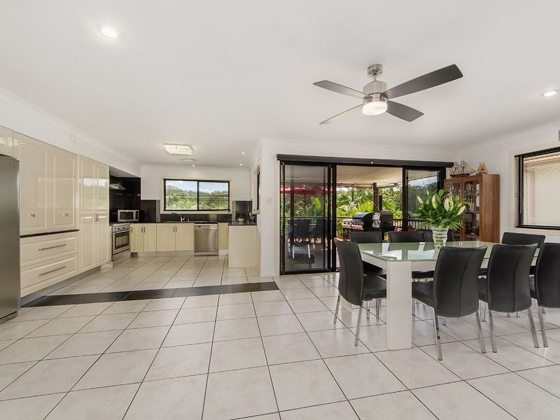 11 Gordonia Drive, Reedy Creek QLD 4227