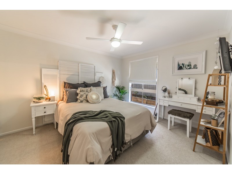 4 Beauty Point Drive, Robina QLD 4226