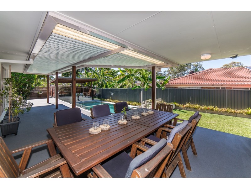 4 Beauty Point Drive, Robina QLD 4226