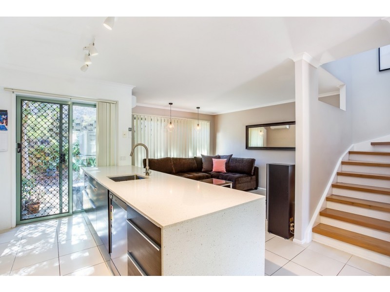 19/1 University Drive, Robina QLD 4226