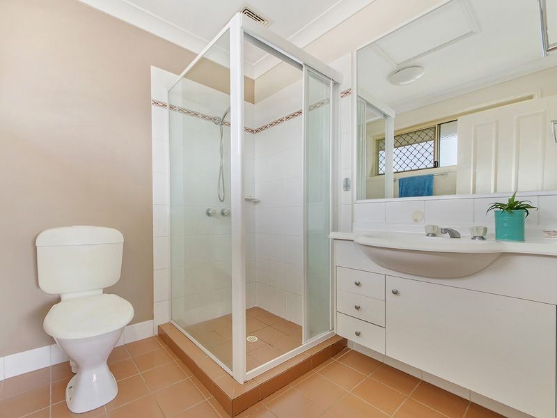 8 Griffon Street, Merrimac QLD 4226