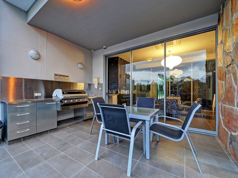 11/38 Riverwalk Avenue, Robina QLD 4226