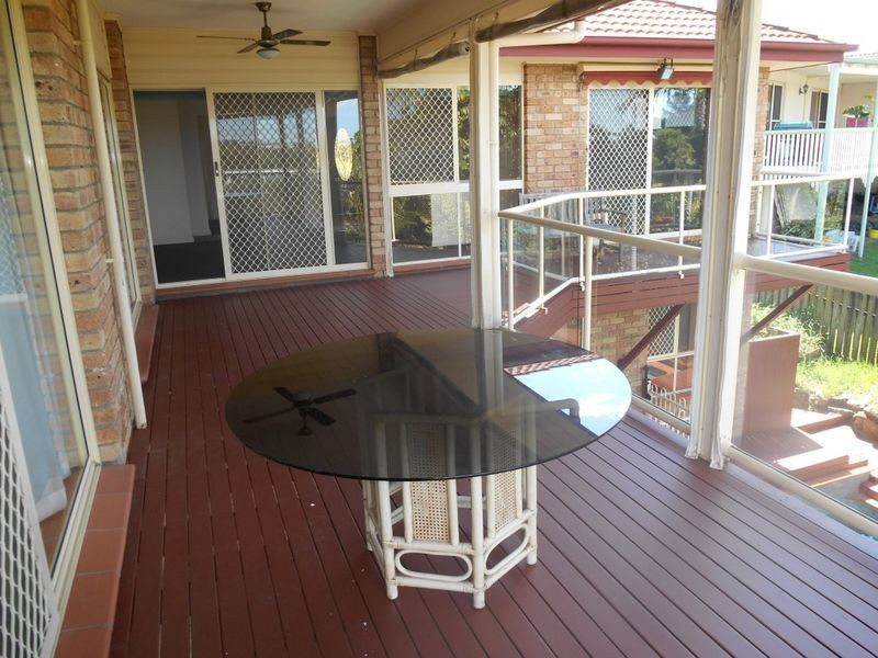 11 Outrigger Drive, Robina QLD 4226