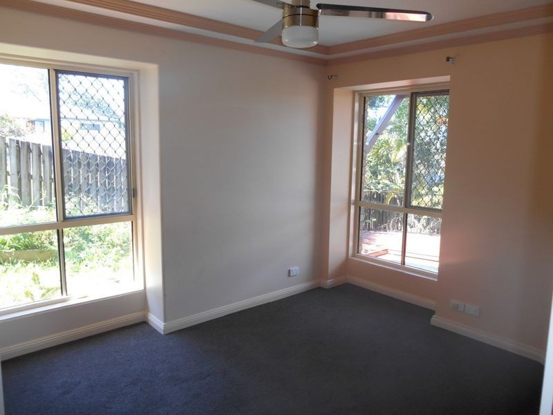 11 Outrigger Drive, Robina QLD 4226