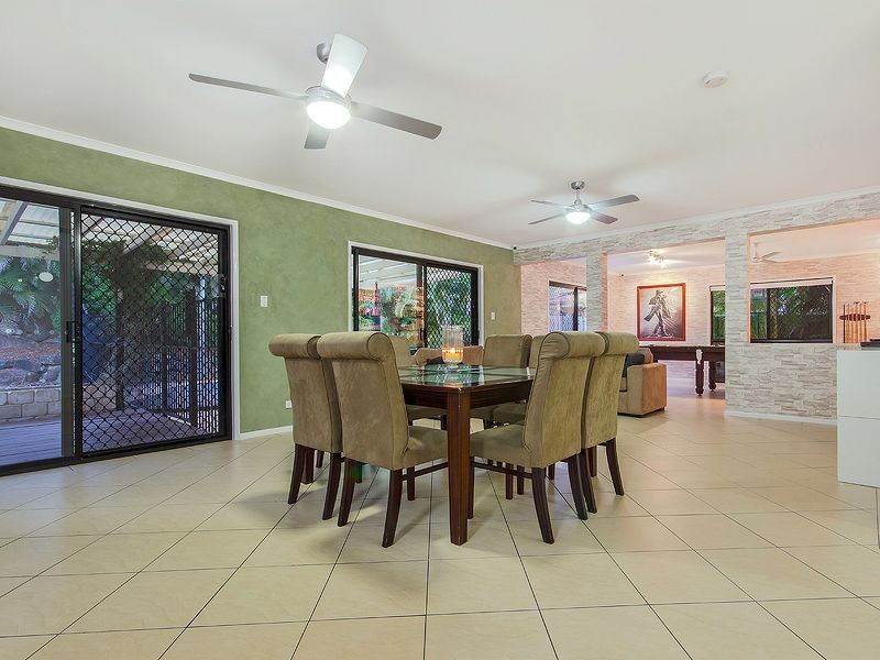 13 Greenbank Circuit, Carrara QLD 4211