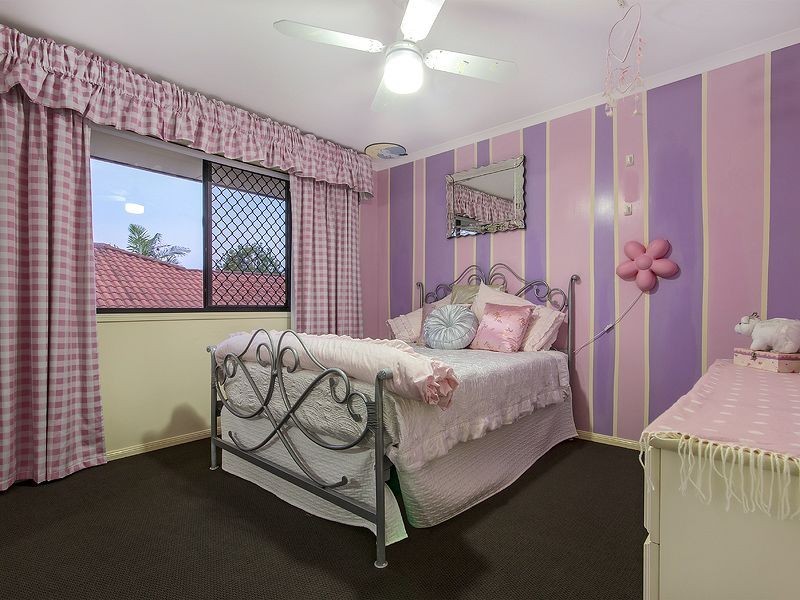 13 Greenbank Circuit, Carrara QLD 4211