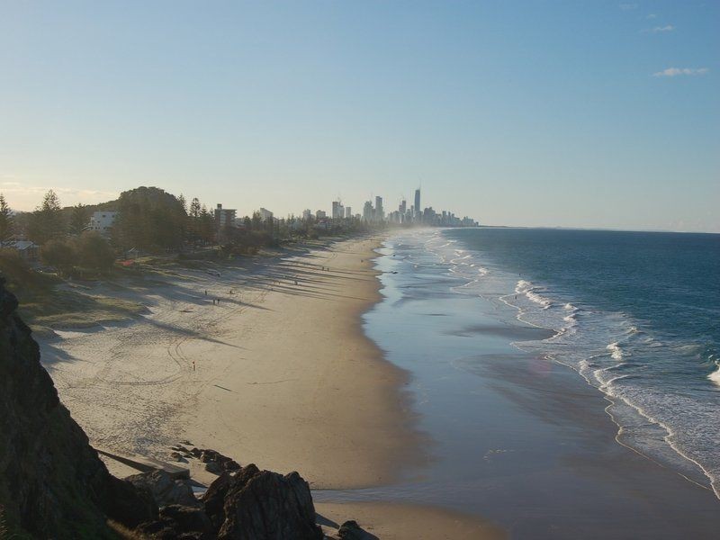 3/2 Fraser Avenue, Miami QLD 4220