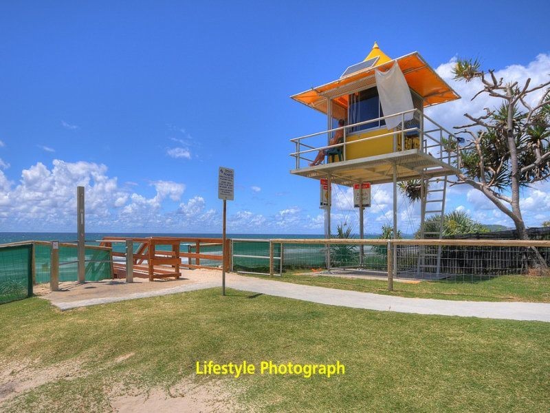 3/2 Fraser Avenue, Miami QLD 4220