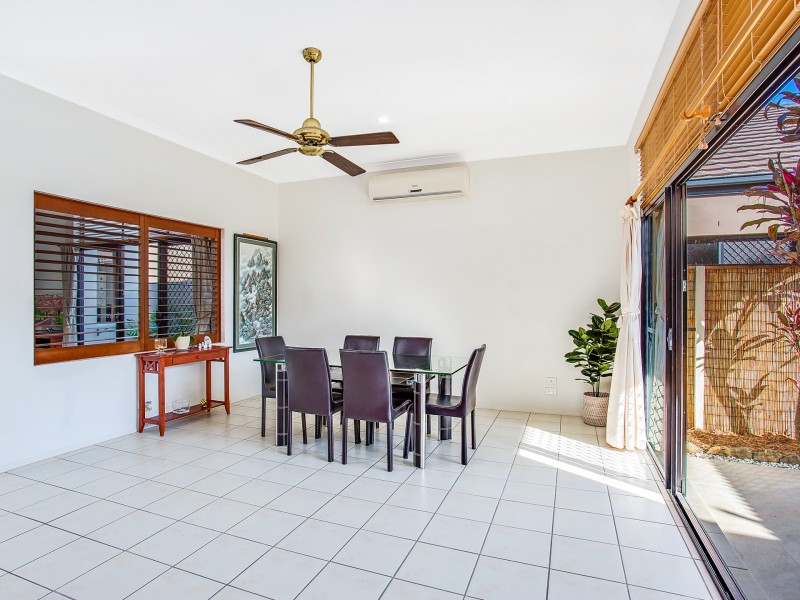 37 North Shore Avenue, Varsity Lakes QLD 4227