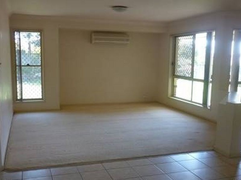 8 Hall Court, Mudgeeraba QLD 4213