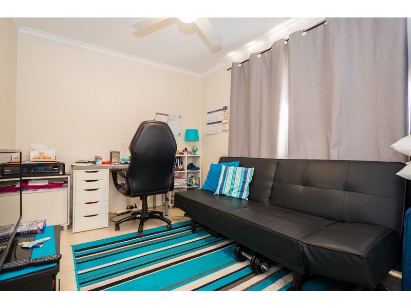 24 Southlake Drive, Varsity Lakes QLD 4227