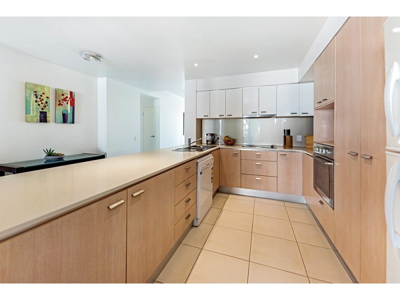 13/253 Varsity Parade, Varsity Lakes QLD 4227