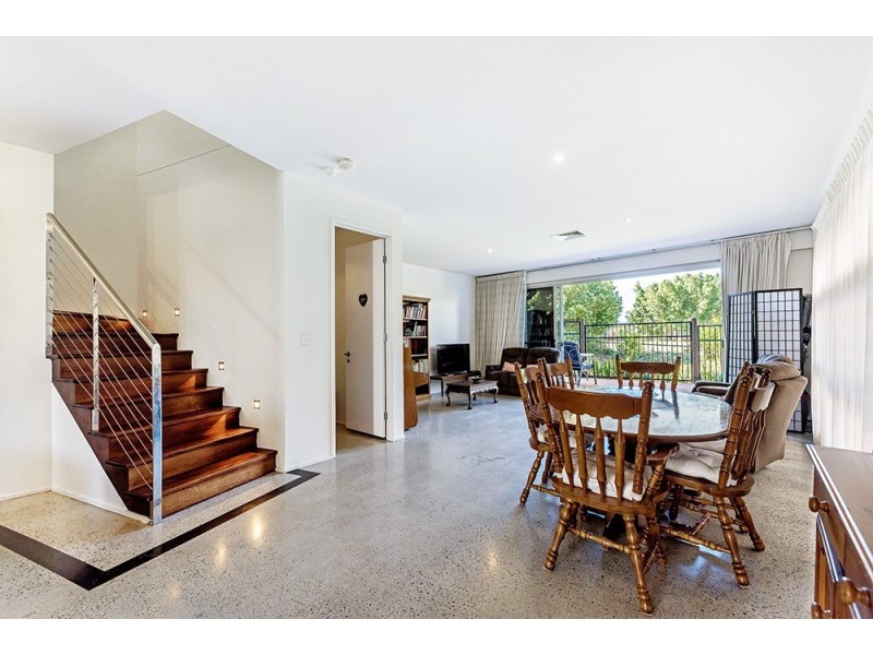 2/11 Cezaire Avenue, Varsity Lakes QLD 4227