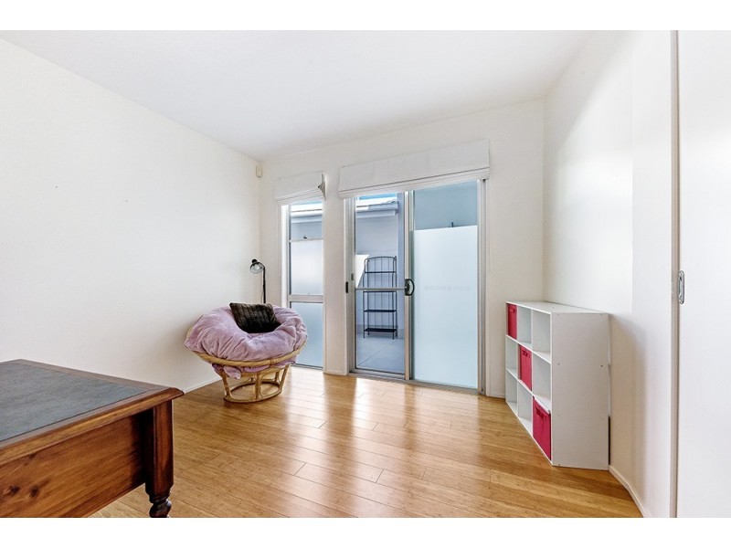 2/11 Cezaire Avenue, Varsity Lakes QLD 4227