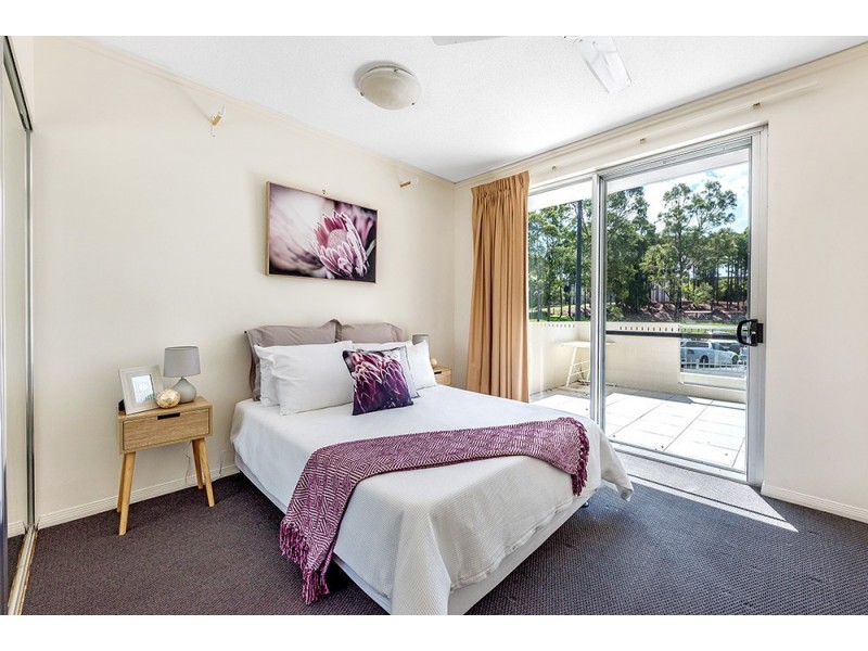 12/255 Varsity Parade, Varsity Lakes QLD 4227