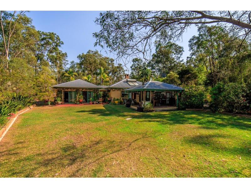 274 Boomerang Road, Tamborine QLD 4270
