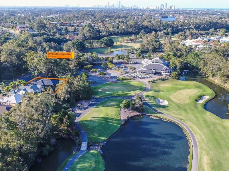 292 Ron Penhaligon Way, Robina QLD 4226