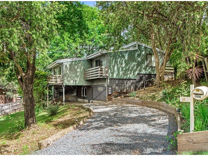 10 Ivy Street, Carrara QLD 4211