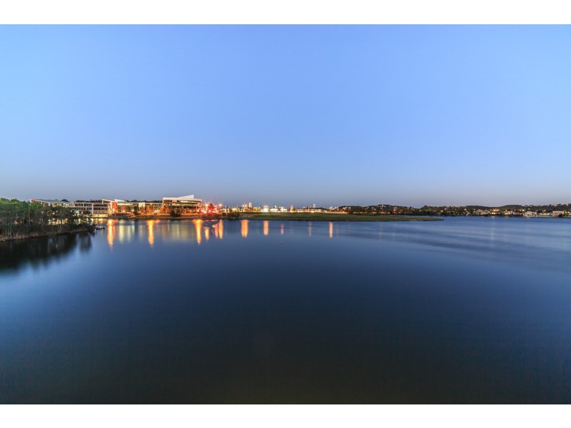 Villa 2/255 Varsity Parade, Varsity Lakes QLD 4227