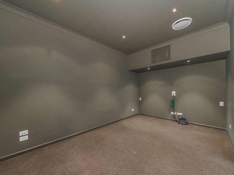 55 Cordyline Drive, Reedy Creek QLD 4227