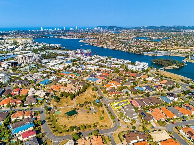 6/31 North Shore Avenue, Varsity Lakes QLD 4227