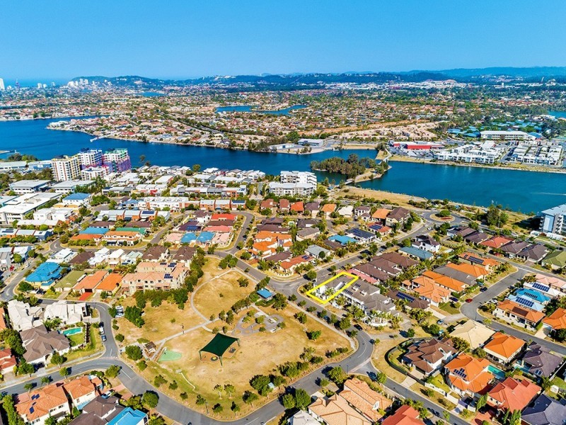 6/31 North Shore Avenue, Varsity Lakes QLD 4227