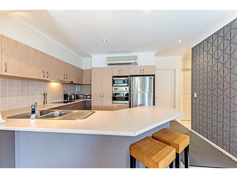 6/31 North Shore Avenue, Varsity Lakes QLD 4227