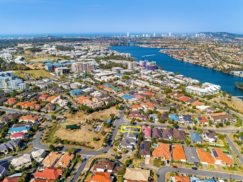 6/31 North Shore Avenue, Varsity Lakes QLD 4227