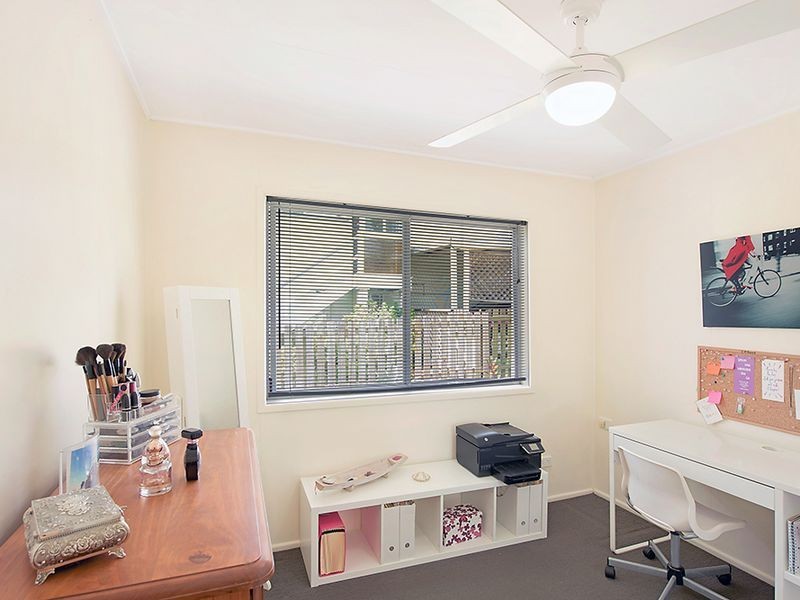 11 Susanne Street, Southport QLD 4215