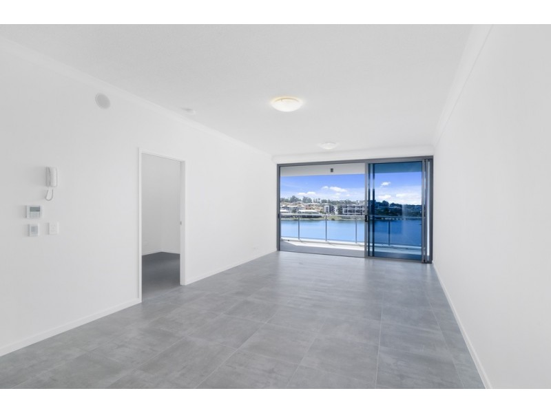 2307/397 Christine Avenue, Varsity Lakes QLD 4227