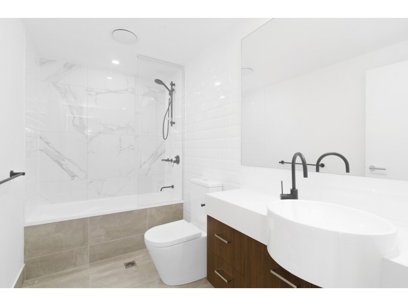 2307/397 Christine Avenue, Varsity Lakes QLD 4227