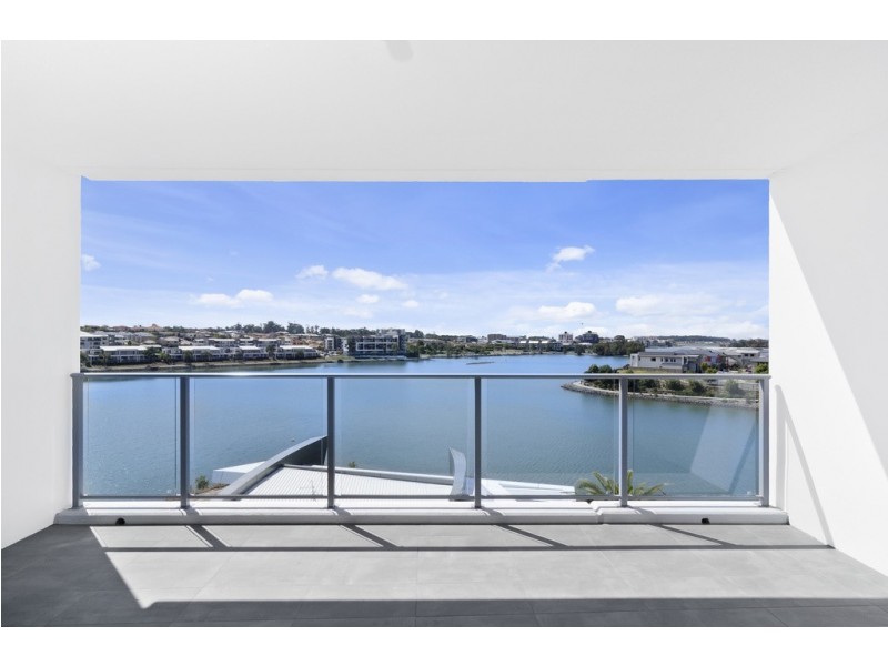 2307/397 Christine Avenue, Varsity Lakes QLD 4227